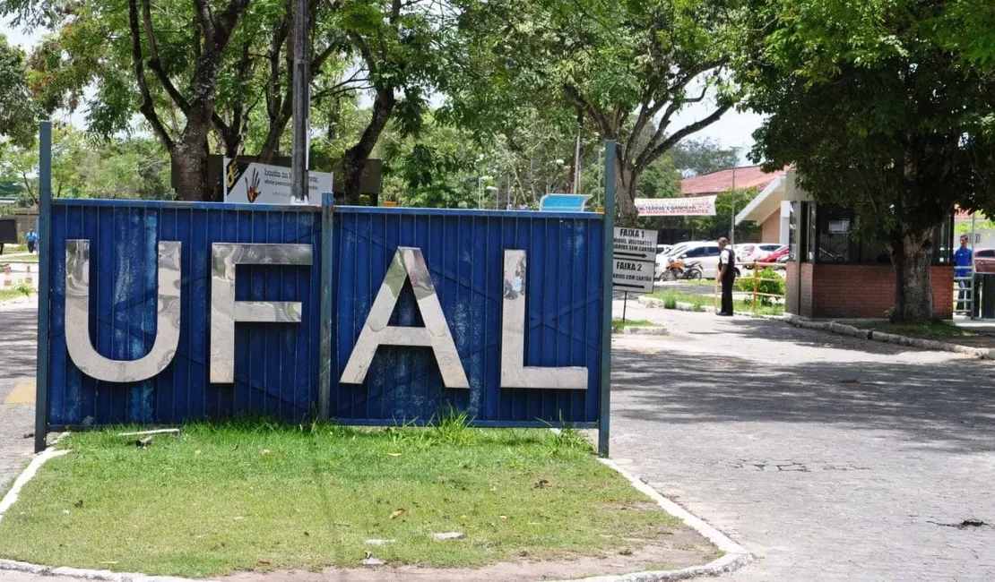 Técnicos suspendem paralisação na Ufal, mas mantêm estado de greve