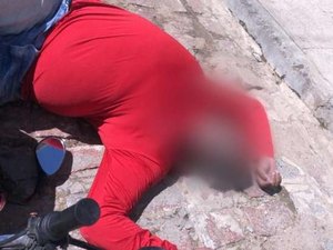 Motociclista morre após ser surpreendido por disparos de arma de fogo em Conjunto Residencial