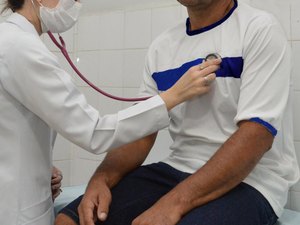 Renan Filho assina ordem de serviço para construção de clínica da família em Maceió