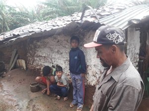 22 casas de taipa correm risco de desabamento em Aldeia de Palmeira e comunidade pede socorro