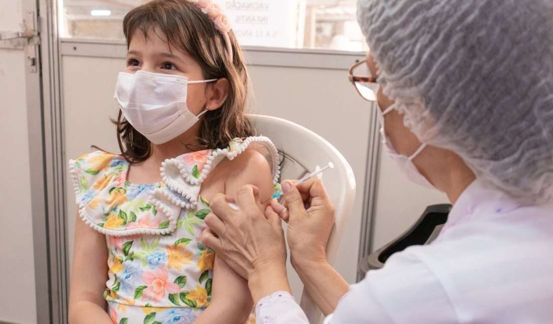 Cobertura vacinal contra sarampo se mantém alta em Maceió