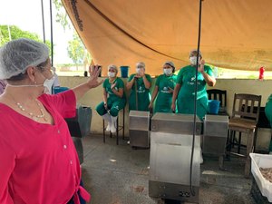 Tereza Nelma garante investimento na agricultura familiar da cidade de Piaçabuçu