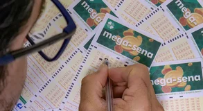 Mega-Sena: prêmio de R$ 27 milhões será sorteado neste sábado