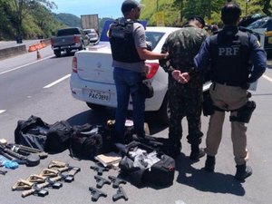 Sargento do Exército é preso levando arsenal de guerra e cocaína para traficantes