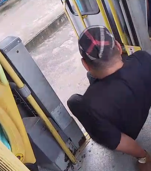 [Vídeo] Cadeirante denuncia precariedade em ônibus intermunicipais