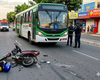 Colisão entre ônibus e ‘cinquentinha’ deixa motociclista desorientado em Palmeira