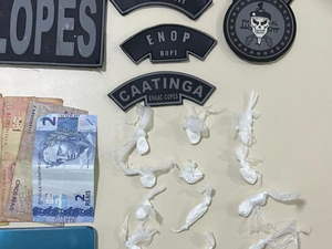 Homem é preso com cocaína em Delmiro Gouveia