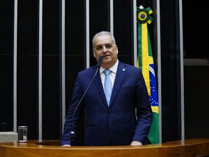 Deputado Alfredo Gaspar se mantém como oposição ao governo Lula