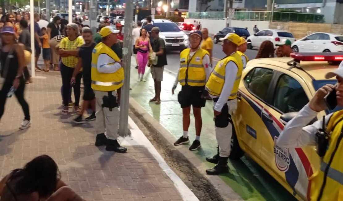 Confusão entre mulheres motivada por ciúmes termina em prisão na Orla da Pajuçara