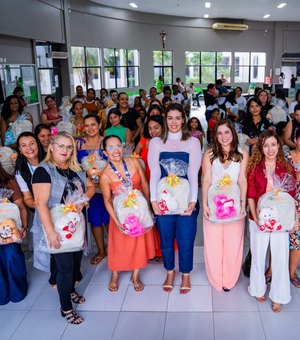 Projeto “Mãe Arapiraquense” beneficia gestantes com 65 enxovais