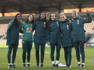 Seleção Brasileira feminina se apresenta em Londres para o período de Data Fifa