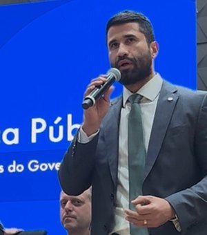 [Vídeo] Deputado Fábio Costa defende penas mais duras em seminário da PEC da Segurança em Goiânia