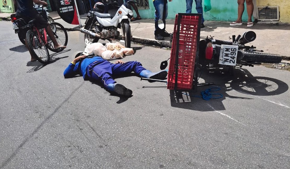 Colisão entre moto e carro deixa entregador ferido na Avenida Pedro Leão, em Arapiraca