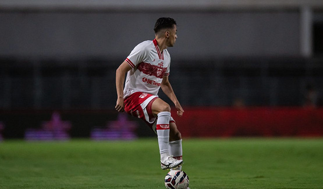 CRB joga contra o Cruzeiro em Belo Horizonte nesta quarta-feira (30)