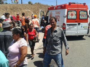 Motorista provoca acidente ao realizar manobra proibida