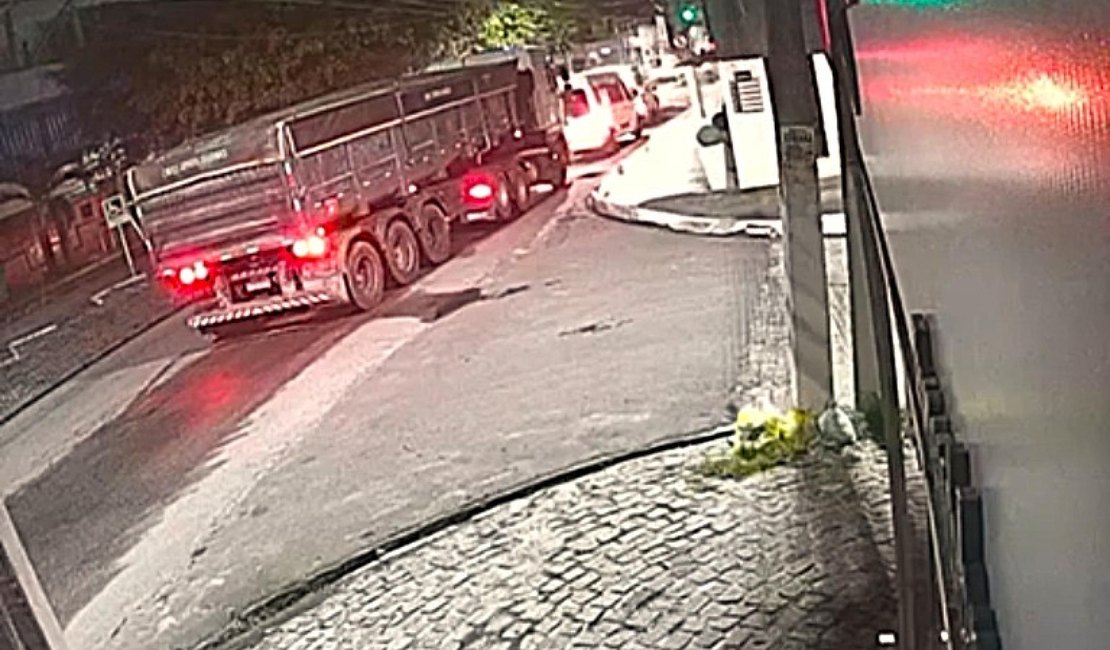 Polícia Civil busca motorista envolvido em atropelamento fatal no bairro do Poço