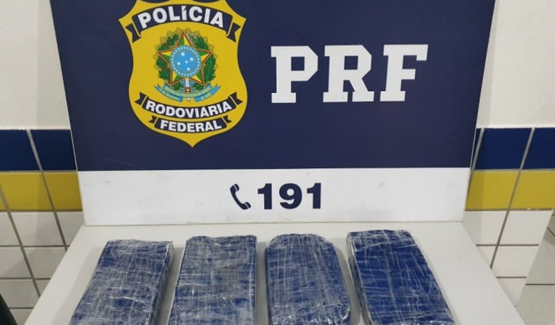 Mulher é presa pela PRF após ser flagrada com cocaína, na BR 101, em São Sebastião