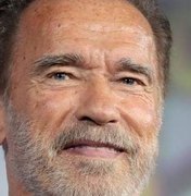 Arnold Schwarzenegger dá cano em evento e deixa fãs revoltados!