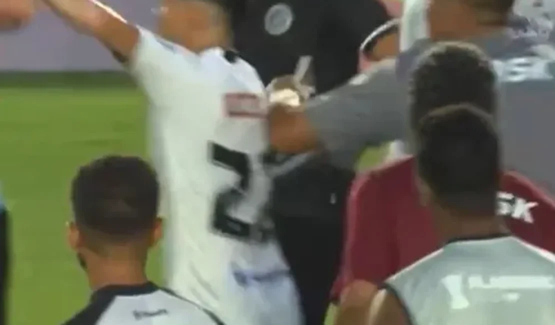 [Vídeo] Confusão entre técnicos e briga generalizada marca clássico CSE e ASA no Juca Sampaio