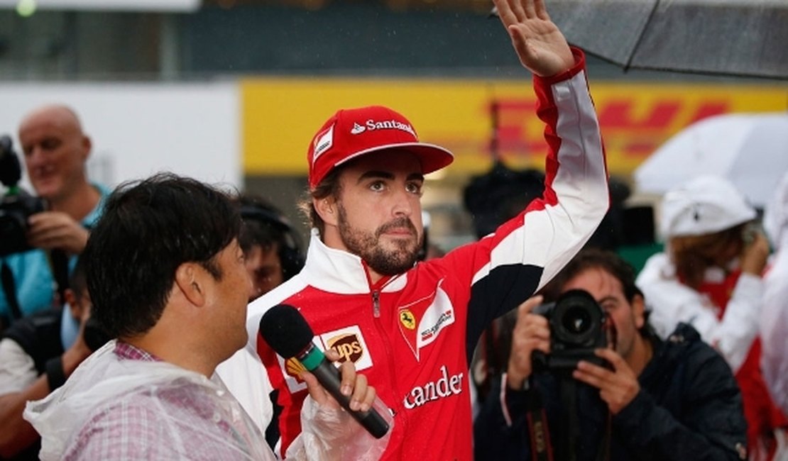 Alonso aumenta rumores e não garante permanência na Ferrari