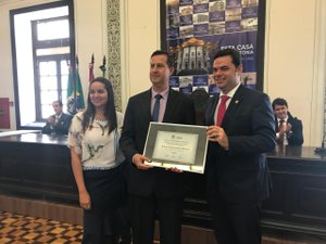 Empresário Roberto Kasprzykowski recebe título de cidadão honorário
