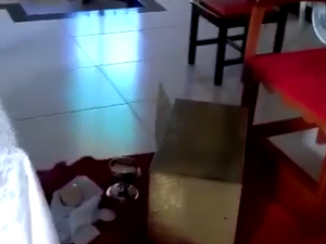 [Vídeo] Criminosos invadem igreja, reviram sacrário e furtam notebook