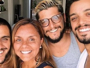 Internada por covid, mãe de irmãos Simas tem alta no seu aniversário