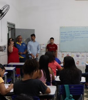 MPE flagra alimentos fora das normas sanitárias em escolas de Delmiro Gouveia