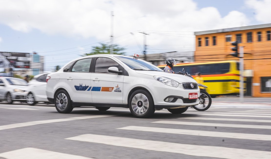 Confira a lista de taxistas classificados para exploração do serviço em Maceió