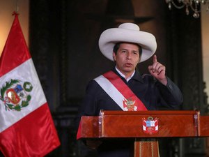 Presidente do Peru enfrenta nova tentativa de impeachment