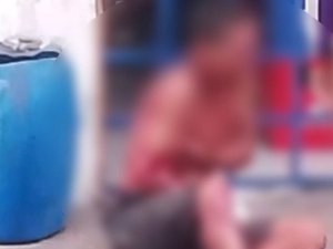 Homem tenta matar outro com garrafa de vidro e é preso no Jacintinho