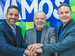 Renan Calheiros conduz 11 diretórios do MDB ao apoio a Lula ainda no primeiro turno