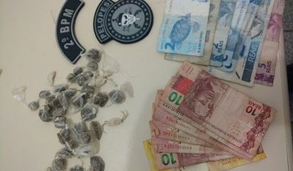 Polícia Militar apreende menor por tráfico de drogas portando maconha e crack