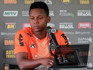 Jogador do Atlético-MG é denunciado por agredir a mulher