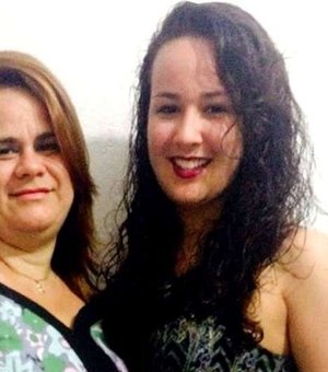 Mãe hipertensa sobrevive a covid, mas filha de 17 anos morre