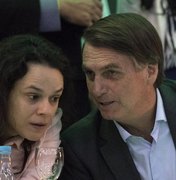 Janaína Paschoal pede que Bolsonaro deixe a Presidência: 'crime contra a saúde pública'