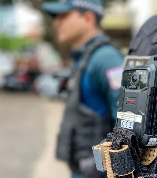 Paulo Dantas acelera implantação de câmeras corporais na PM e abre cotação para serviço