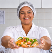 Arapiraca lança EducaChef para valorizar cozinheiras da Rede Municipal