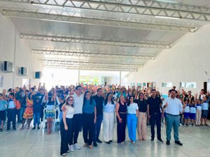 Ziane Costa inaugura reforma e ampliação da EMEB Dr. José Correia Filho