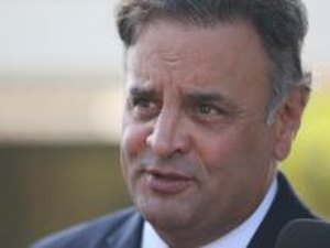Marco Aurélio autoriza volta de Aécio ao Senado e nega pedido de prisão