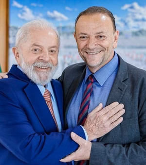 Candidato de Lula à presidência do PT vem a Alagoas lançar Dafne Orion e conquistar o eleitorado local