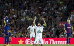 Sobrevivente na tragédia com a Chapecoense, Alan Ruschel voltou aos gramados