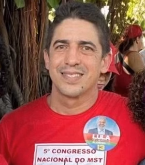 EUA tira visto de médico brasileiro que comemorou assassinato de Kirk