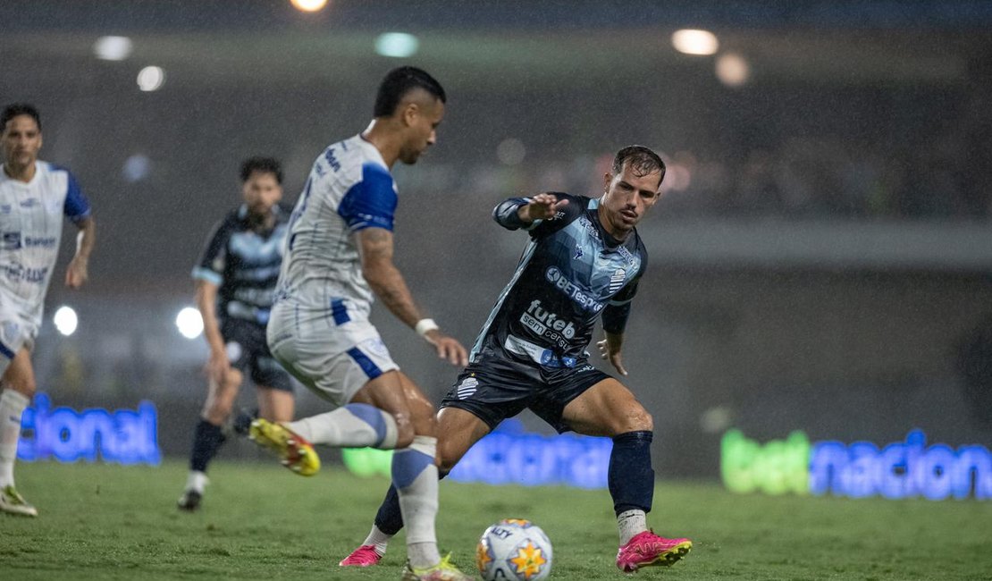 CSA é derrotado pelo Confiança e perde chance de chegar à final da Copa do Nordeste