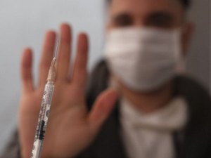 Covid-19: como pode ser o futuro de quem decidir rejeitar a vacina?