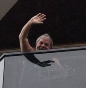  Defesa de Lula diz que aluguel no valor de R$ 189 mil foi pago em dinheiro vivo