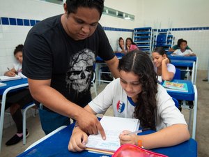 Seduc promove convocação de professores temporários e agentes educacionais