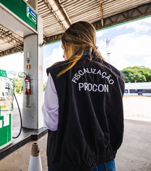 Procon Maceió notifica postos de combustíveis por preços abusivos