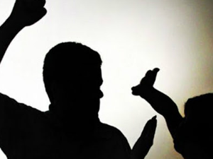 Ex-marido tenta matar mulher a facadas e é preso no bairro do Poço, em Maceió