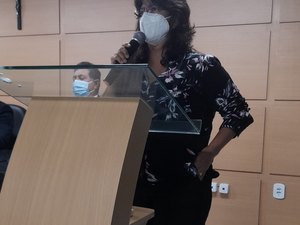 [Vídeo ] Vereadora solicita revitalização de praças  para promover maior convívio social